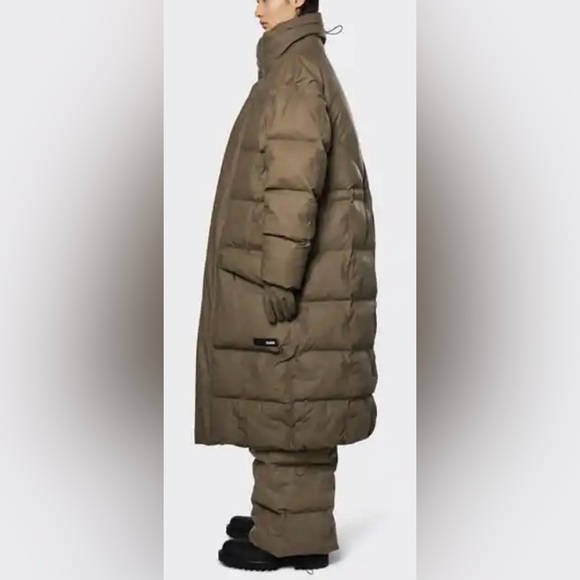 Rains Block Puffer Coat Color Wood Size Large - Picture 4 of 16